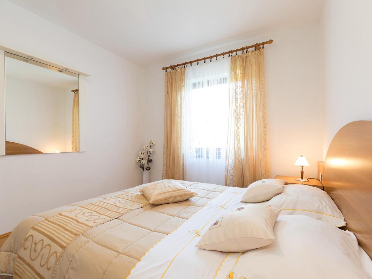 Apartments Olea Porec Exterior photo